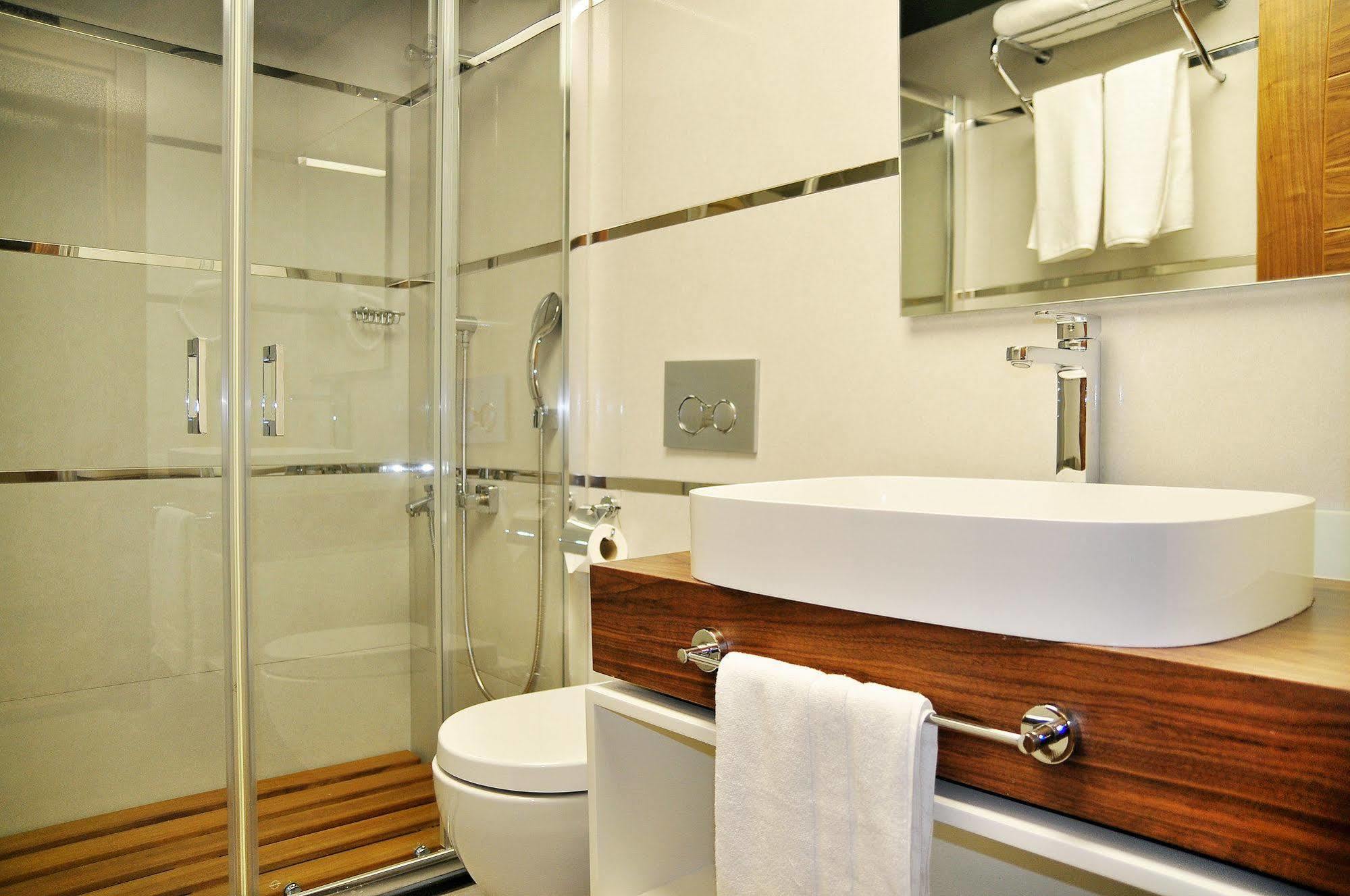 Avin Hotel İzmir Eksteriør bilde
