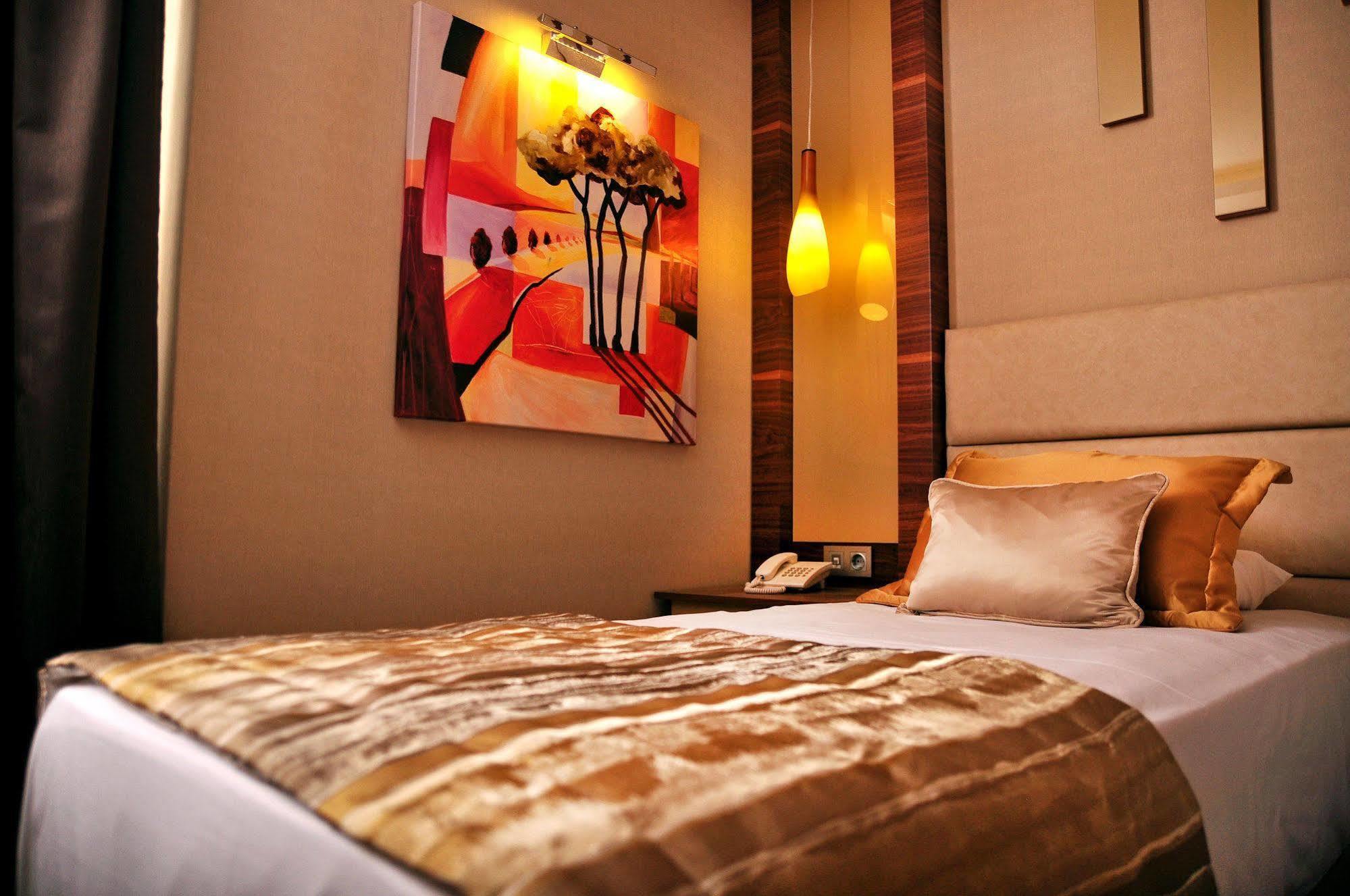Avin Hotel İzmir Eksteriør bilde