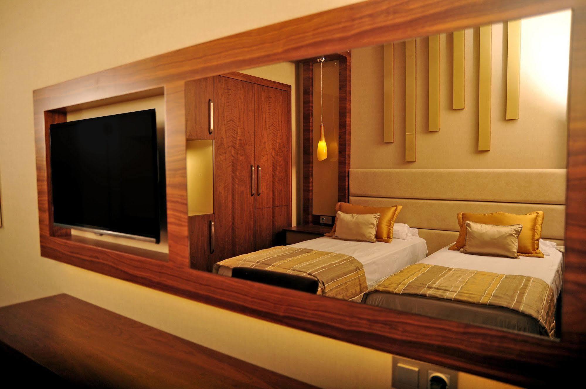 Avin Hotel İzmir Eksteriør bilde